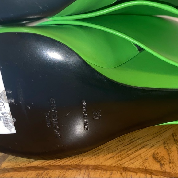 Givenchy Shark Lock Boots - Picture 5 of 10